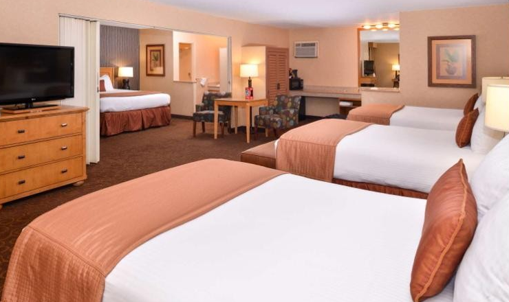 Sri Purushottam Bhakta Nivas Multi Bed Rooms